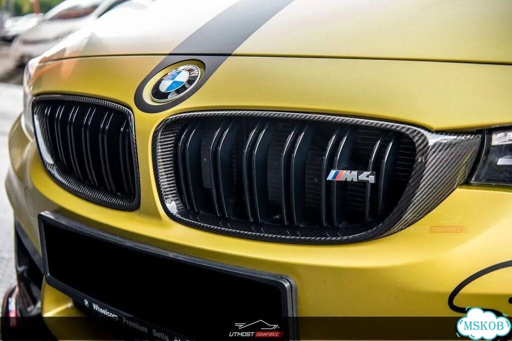 Решетка радиатора BMW F32 F80 F82 мокрый карбон фото 1