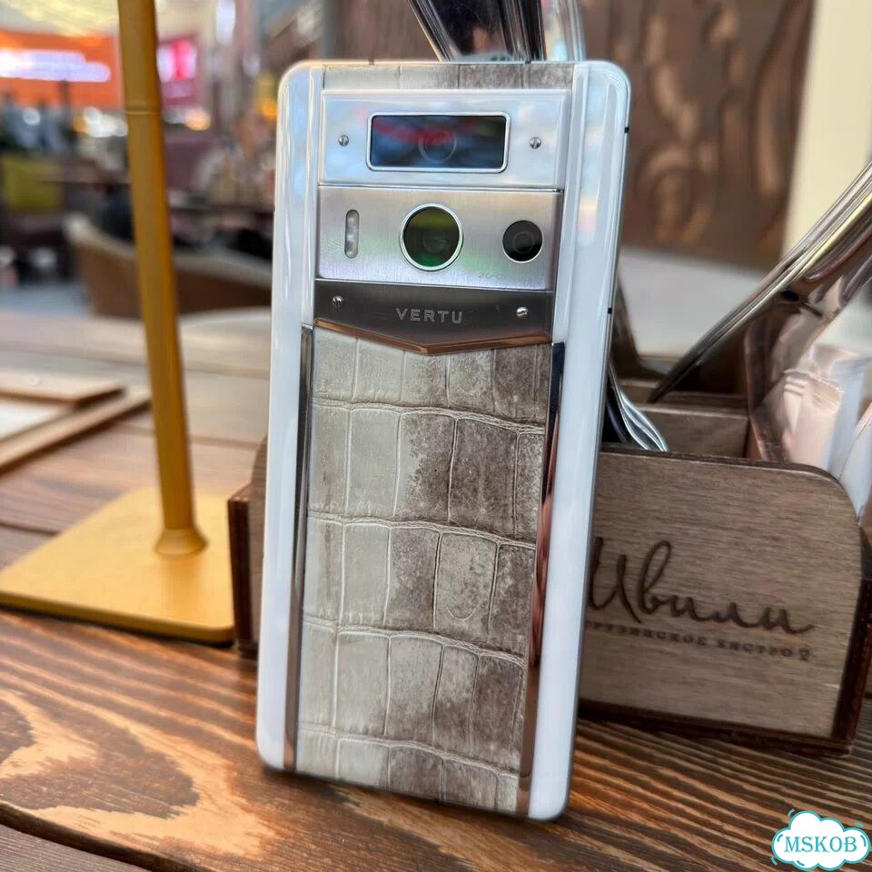 Vertu METAVERTU 2 Web 3AI, 12/1 ТБ, 2 SIM фото 2