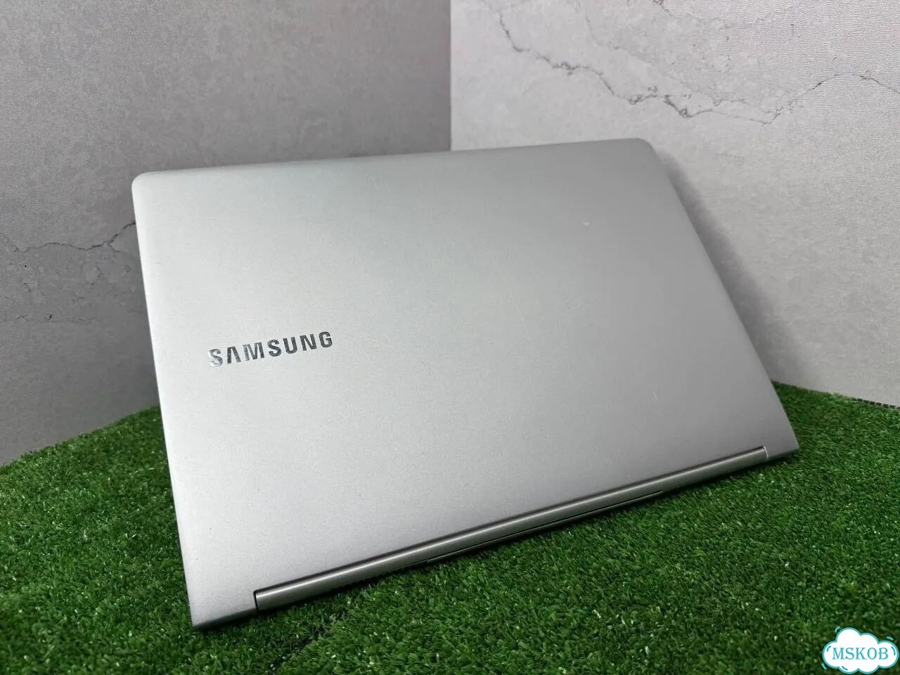 Тончайший Ноутбук Samsung Core i5/SSD/Алюминий фото 2