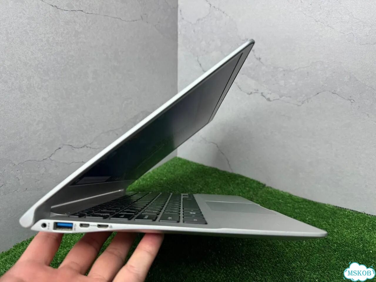 Тончайший Ноутбук Samsung Core i5/SSD/Алюминий фото 3