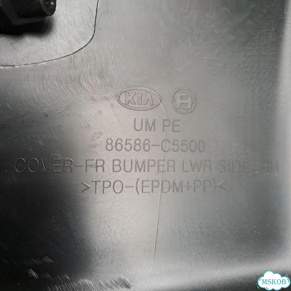 Спойлер переднего бампера правый KIA sorento prime фото 4