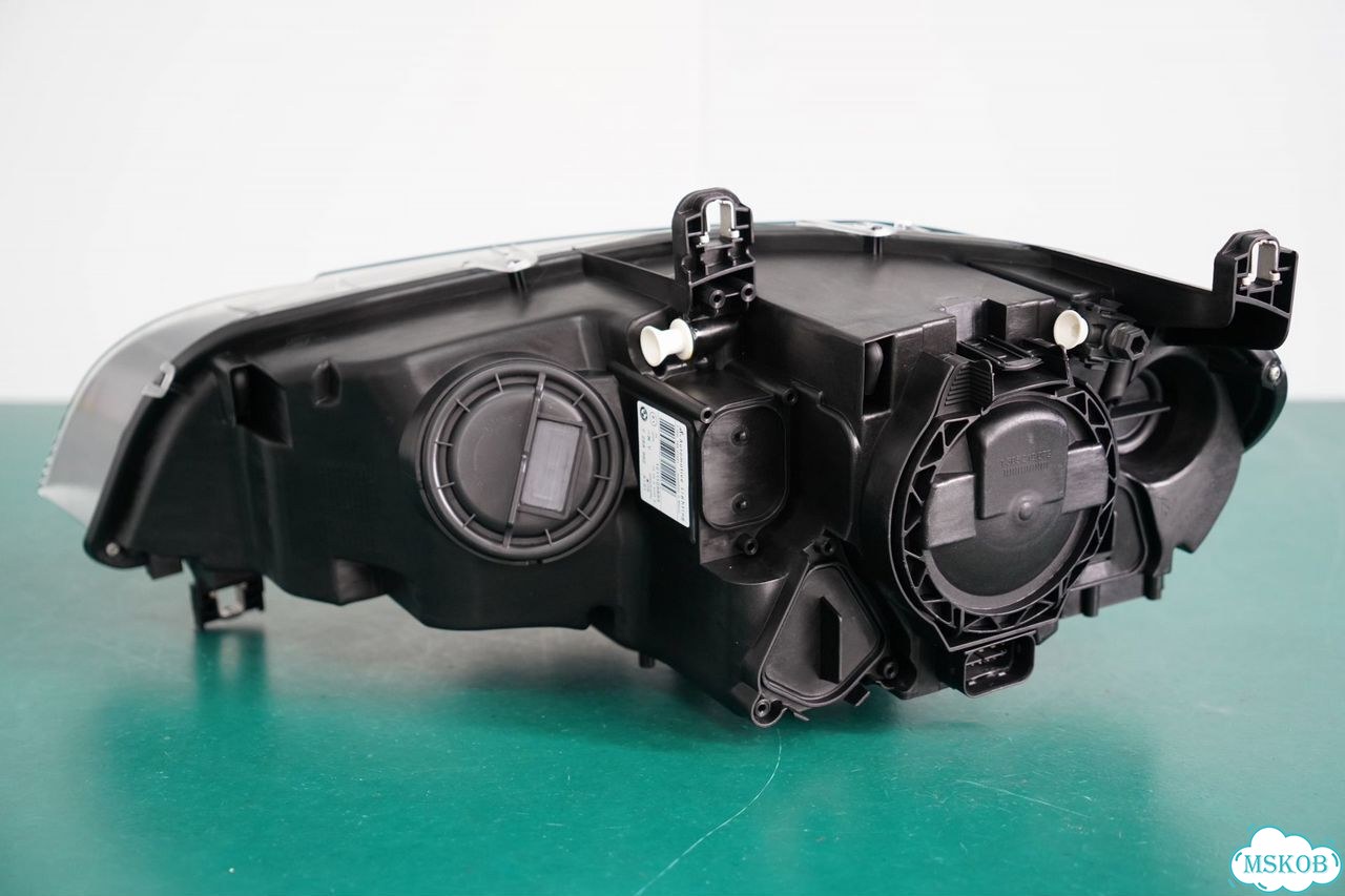 Правая передняя фара BMW E70 2007-2010 гг фото 6