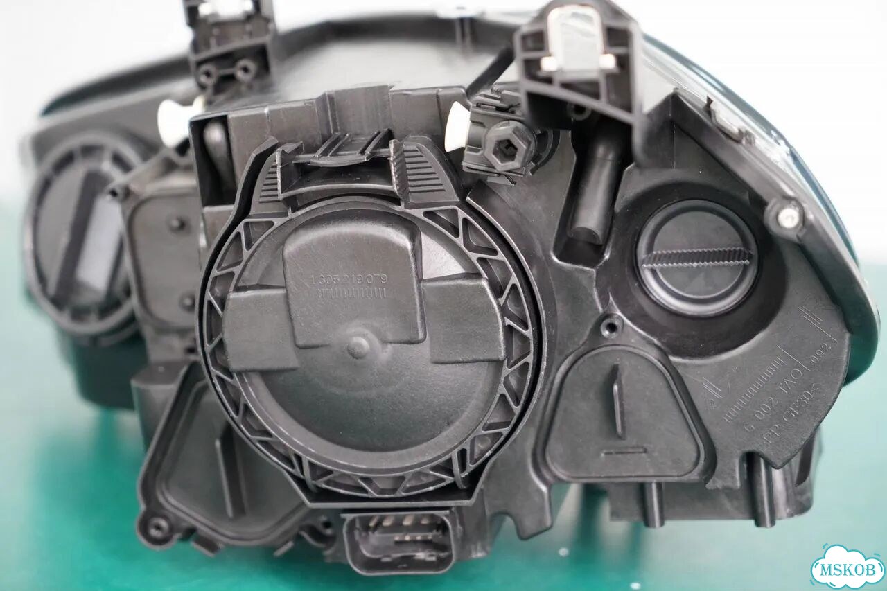 Правая передняя фара BMW E70 2007-2010 гг фото 7