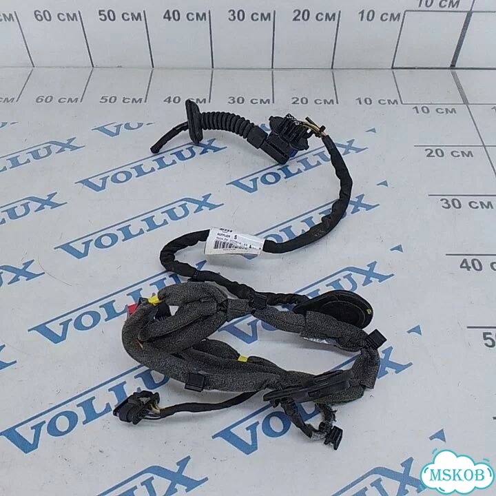 Проводка двери volvo V40/CC зад. прав. bu 1 фото 1