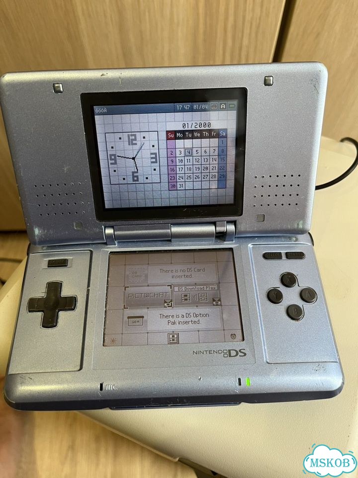 Nintendo DS NTR-001 фото 1