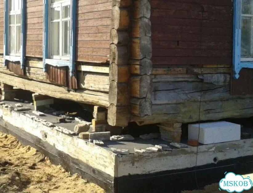 Замена венцов подъем дома фото 10