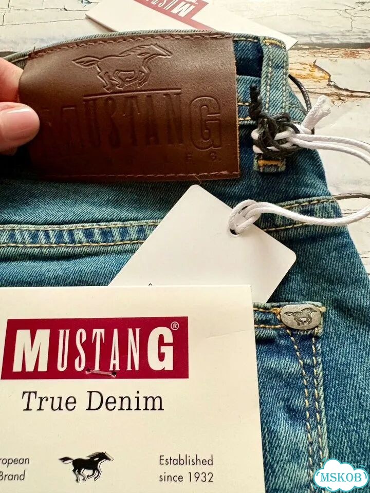 Mustang С Зеленцой-Новый Оттенок Стиля. Оригинал фото 4