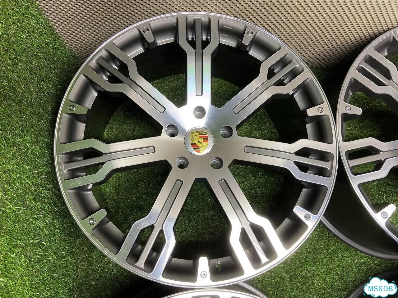 Литые диски Porsche 9.5×R22 5×130 фото 7
