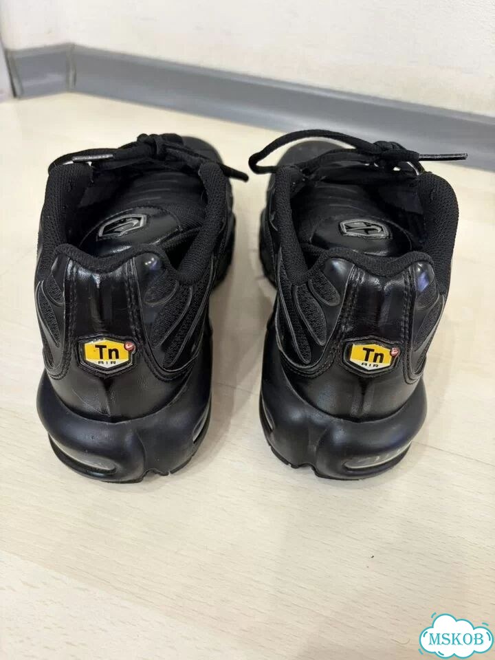Nike air max plus tn triple black фото 6