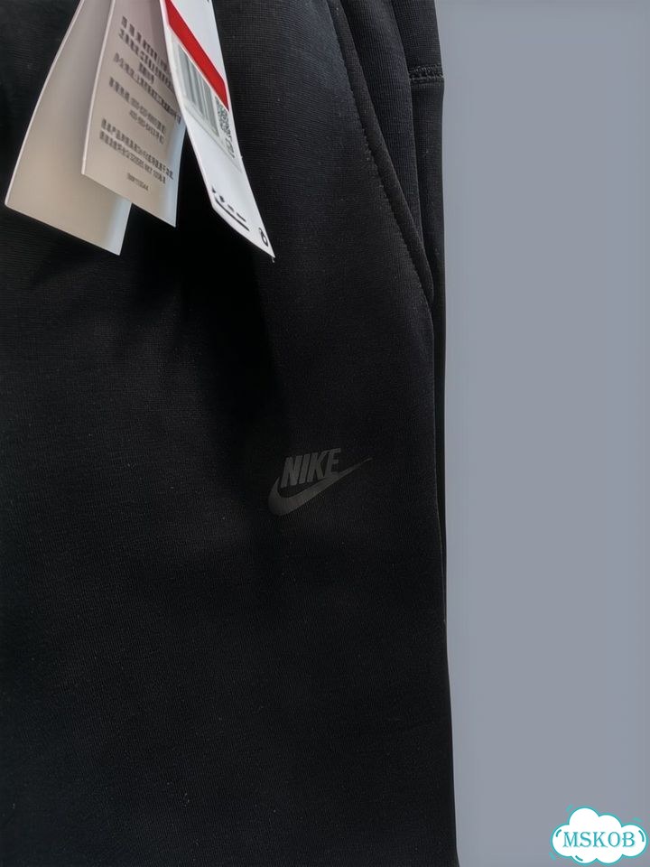 Шорты Nike Tech Fleece Оригинал фото 2