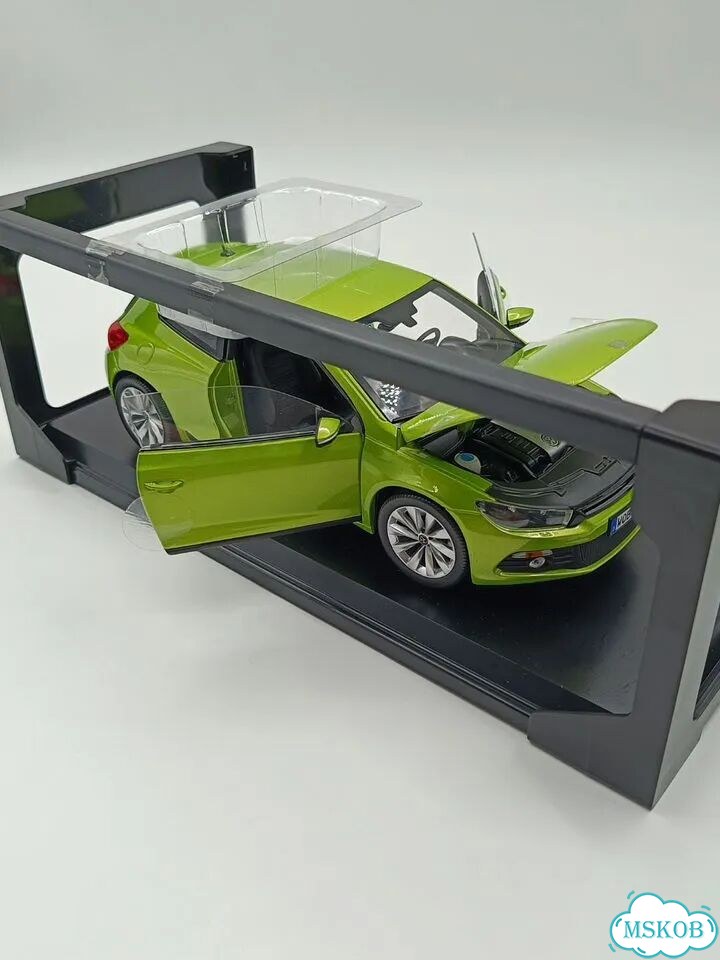 Масштабная модель Volkswagen Scirocco 1:18 Norev фото 10