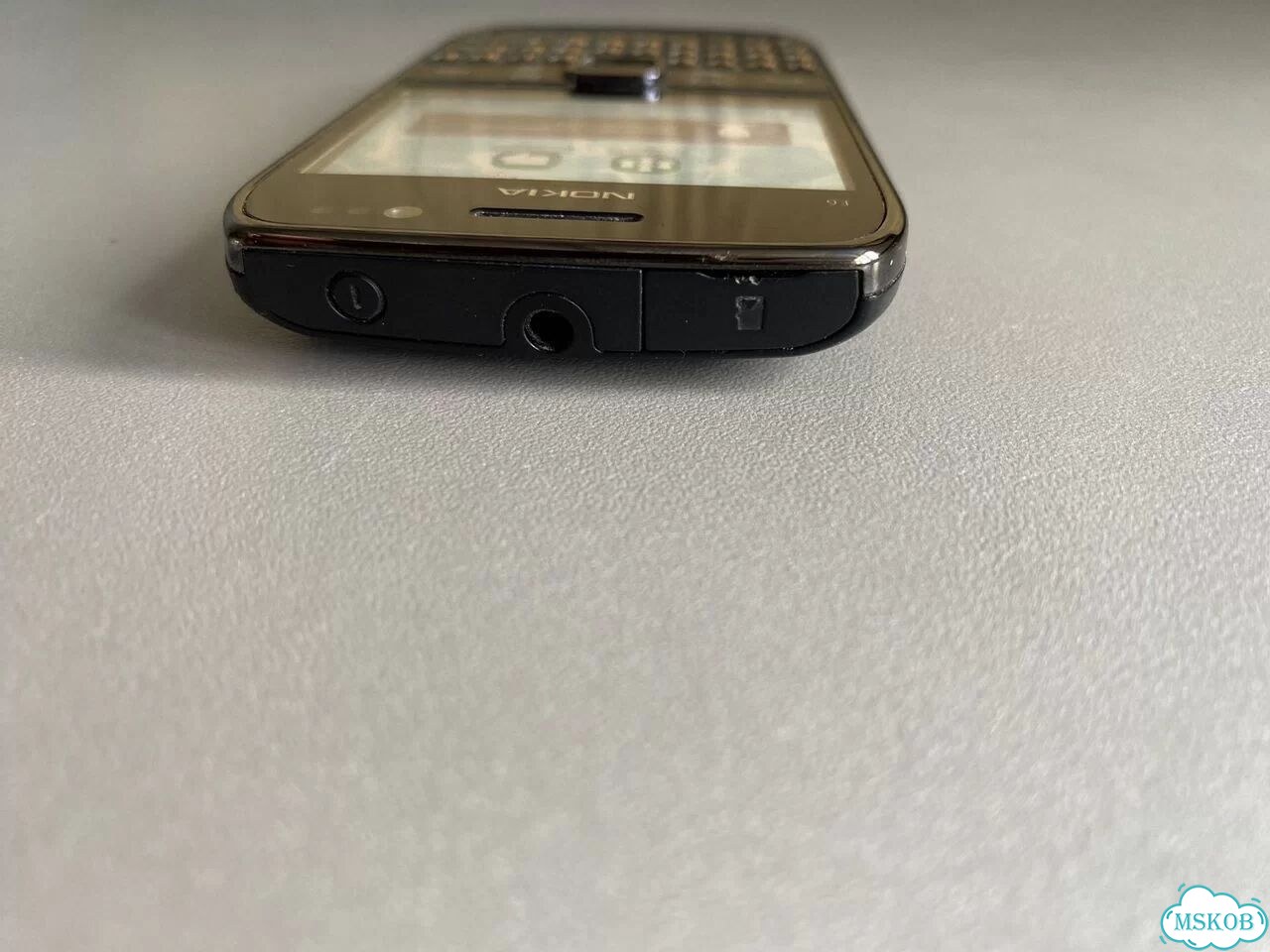 Nokia E6, 8 ГБ, 1 SIM фото 4