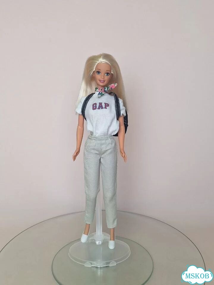 GAP Barbie 1996 фото 4