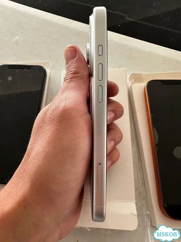 Муляжи iPhone 17 Pro, 17 ProMax фото 4