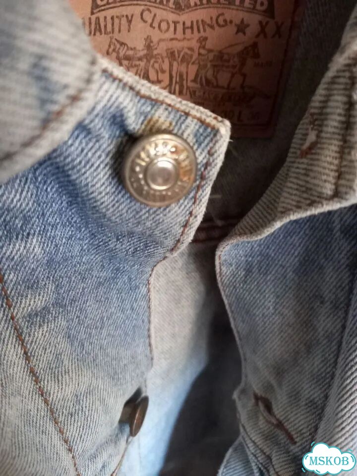 Винтажный джинсовый жилет Levi's 90-х годов фото 6