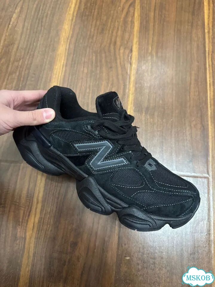 New balance 9060 triple black фото 1