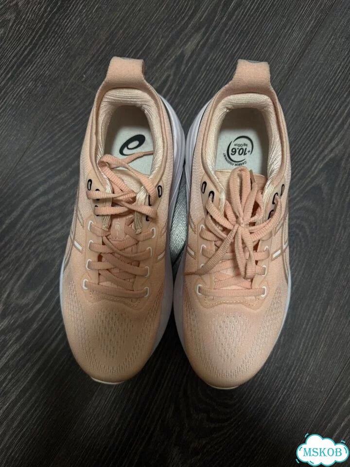 Беговые кроссовки asics фото 2