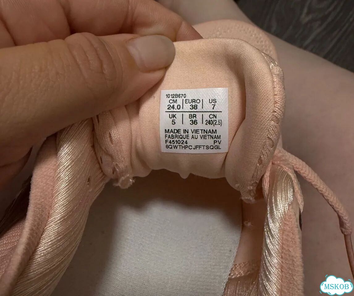 Беговые кроссовки asics фото 3
