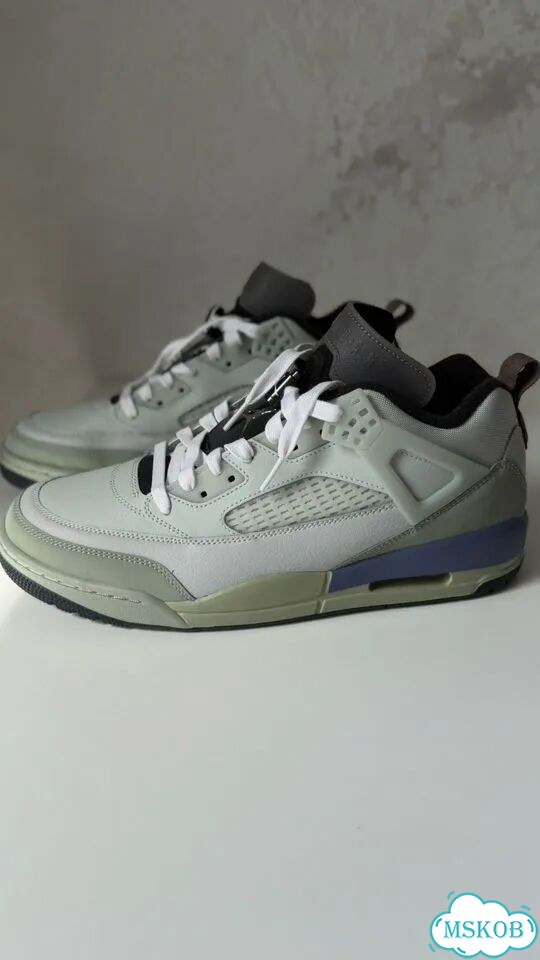 Кроссовки nike air jordan 4 фото 2