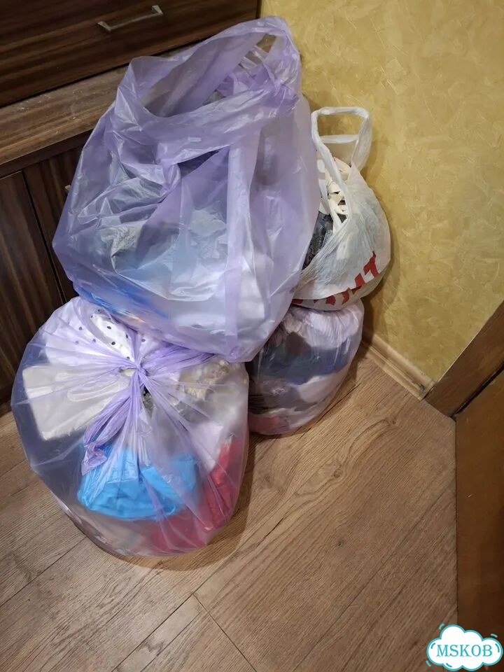 Обрезки тканей за две шоколадки обещано фото 1