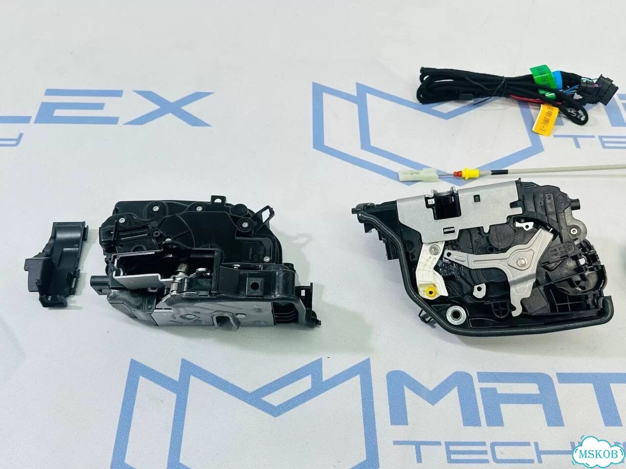 Доводчики дверей на BMW X5 G05 фото 4
