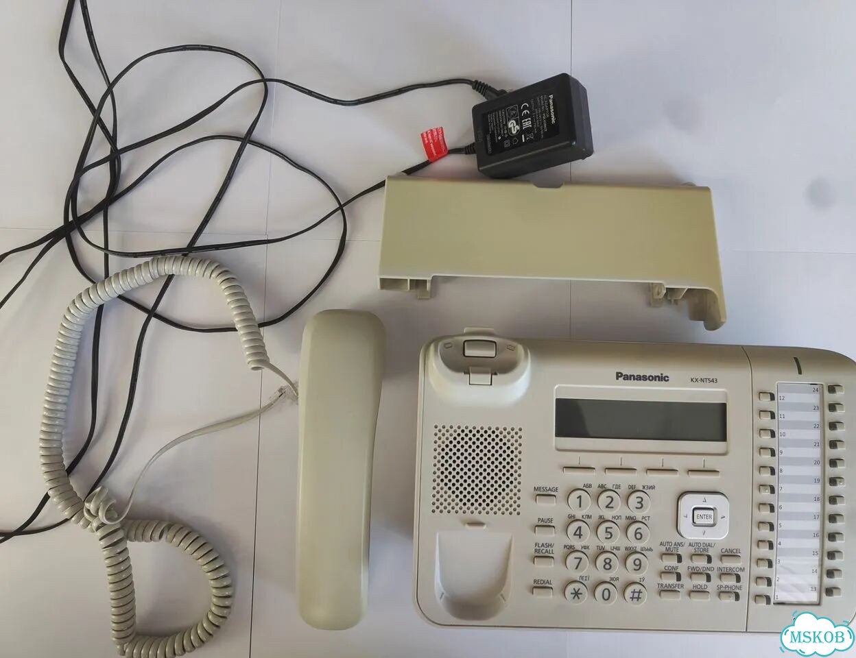 IP телефон panasonic kx-nt543 фото 3