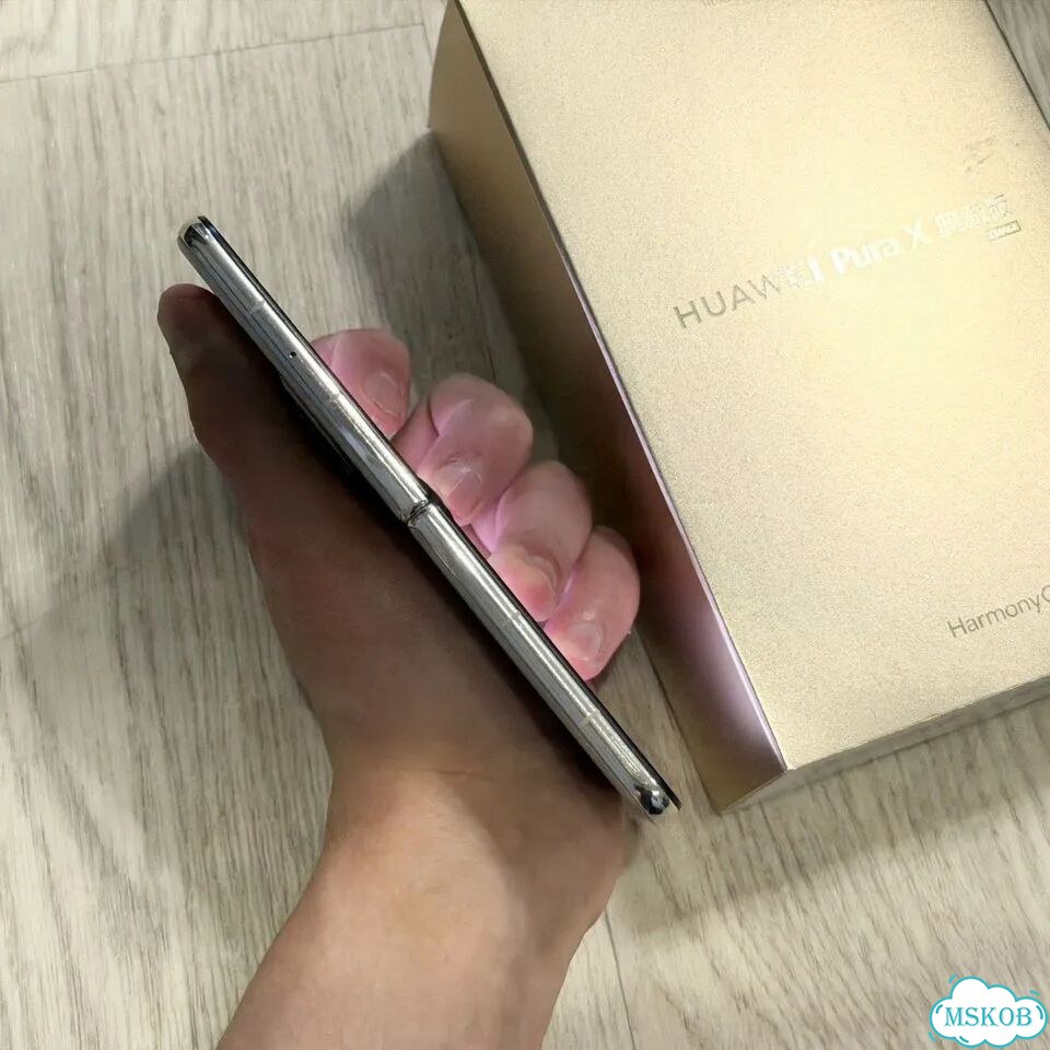 HUAWEI Pura X, 16/512 ГБ фото 7
