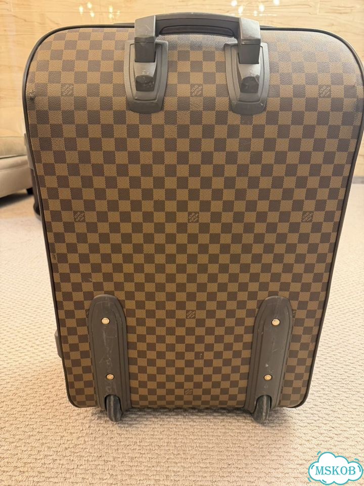 Чемодан louis vuitton фото 3