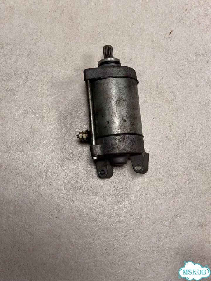 Starter Mitsuba 8M 13 12Vdc фото 2