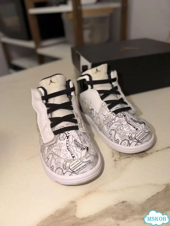 Nike air jordan кеды детские фото 2