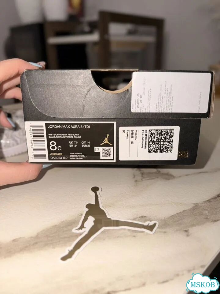 Nike air jordan кеды детские фото 5