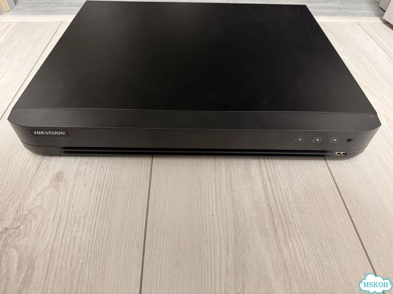 Видеорегистратор Hikvision iDS-7216hqhi-M2/FA(C) фото 1