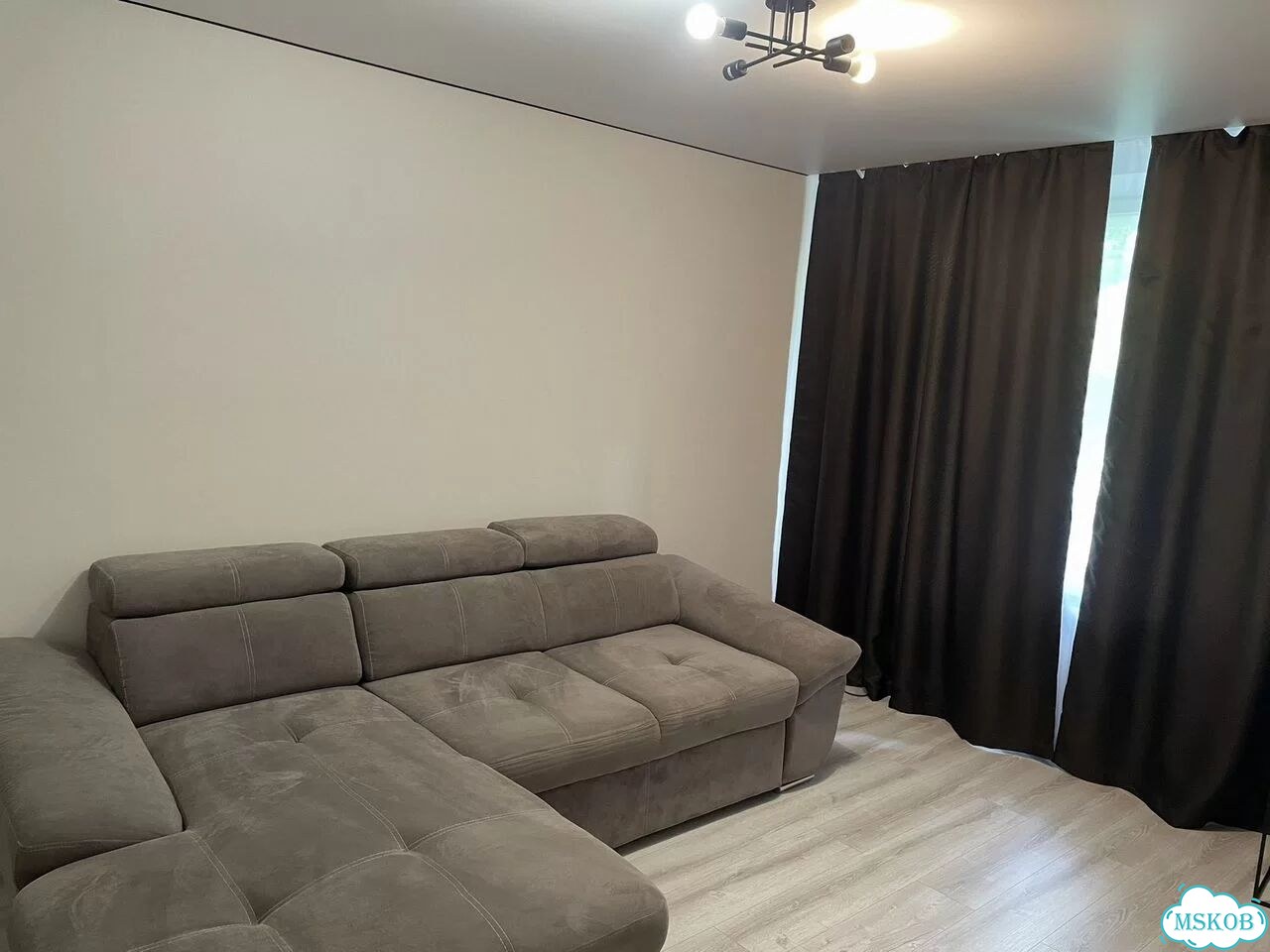 2-к. квартира, 43 м², 4/4 эт. фото 2