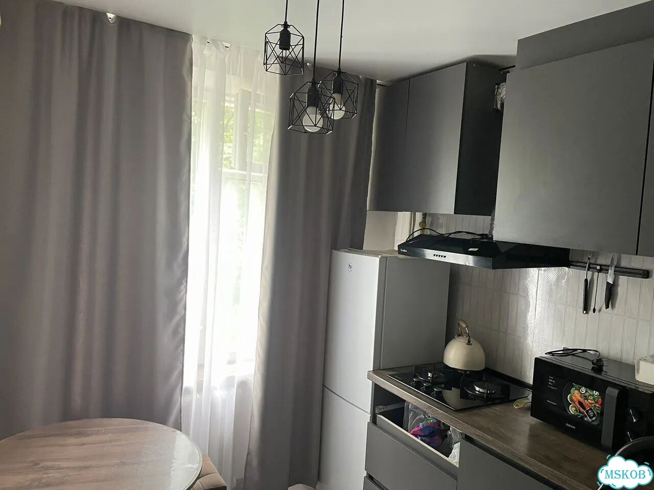 2-к. квартира, 43 м², 4/4 эт. фото 9