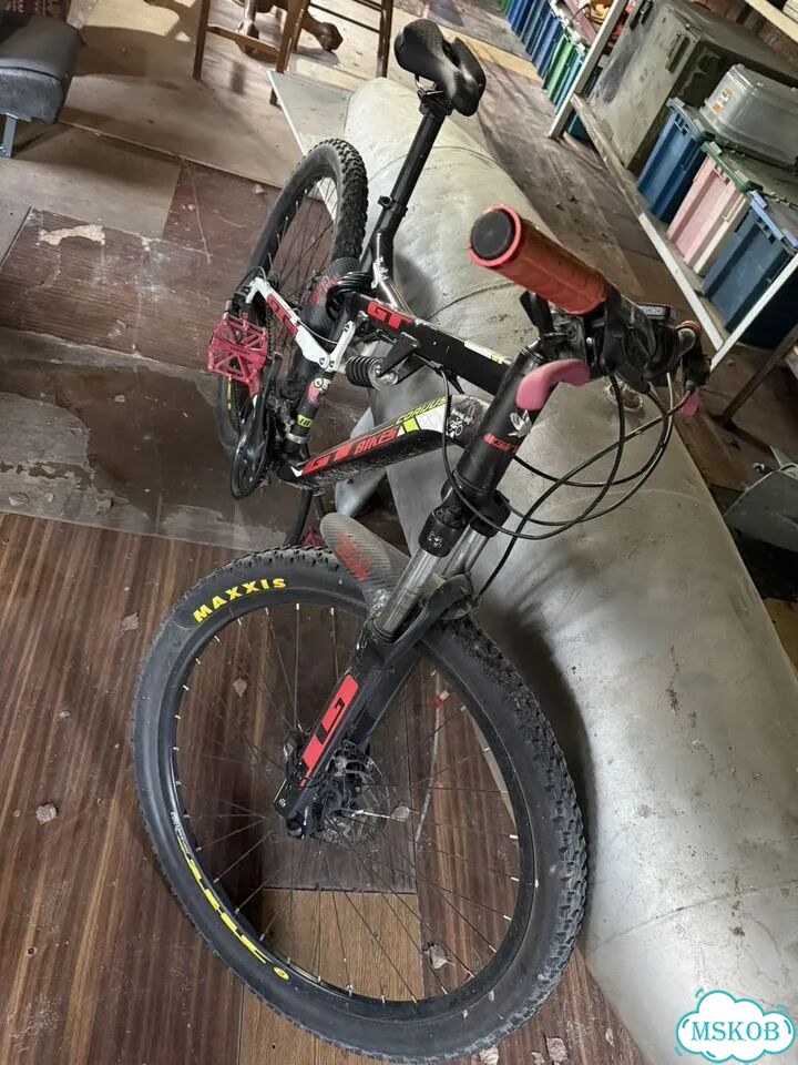Велосипед GT 27.5'' фото 8