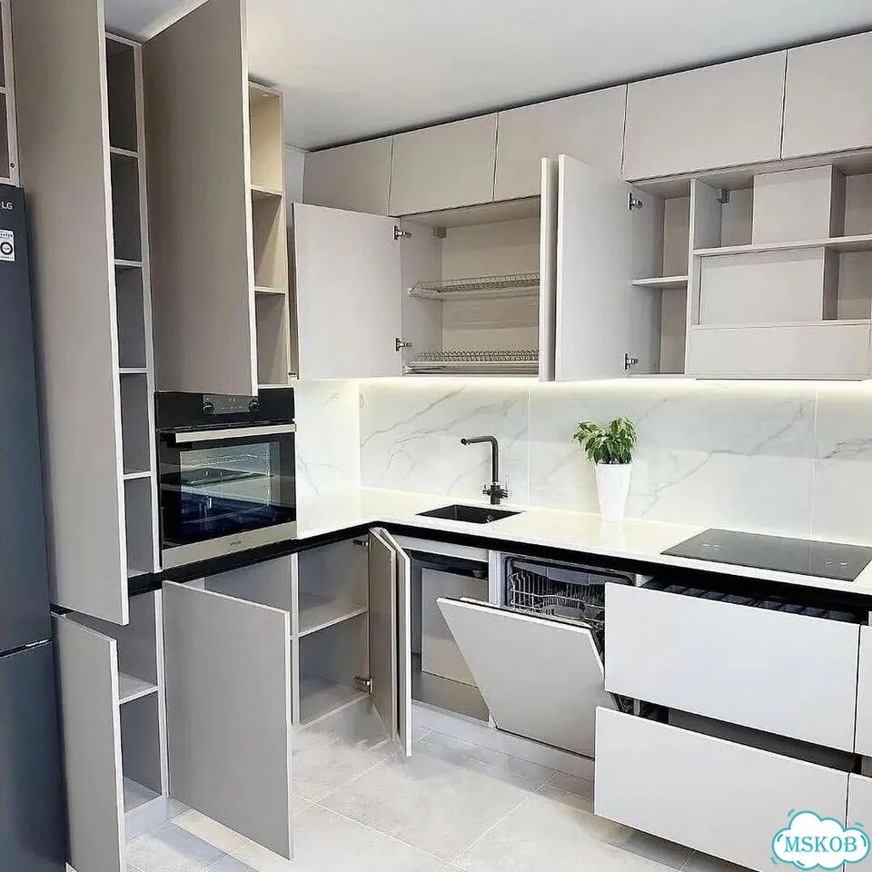 Стильный кухонный гарнитур на заказ.Арт. 078 Рассрочка фото 4
