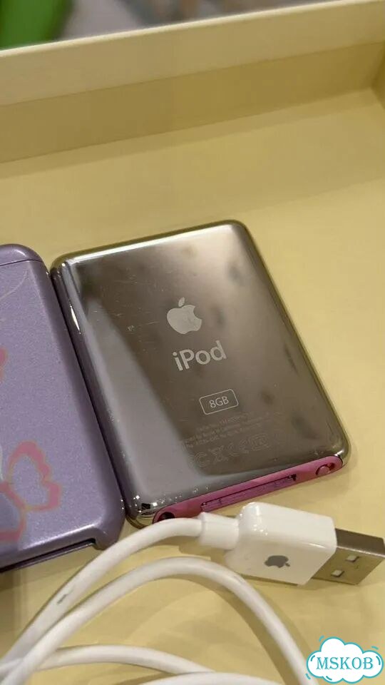 Плеер iPod nano 3 розовый фото 4