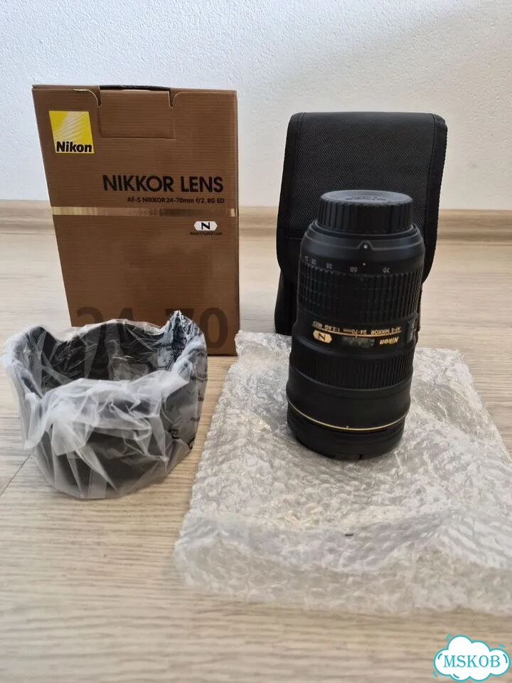 Nikon Объектив AF-S nikkor 24-70mm фото 3