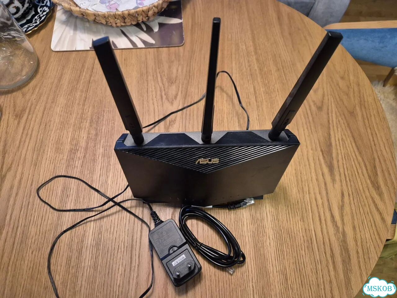 4g wi fi роутер Asus 4G AC86U фото 1
