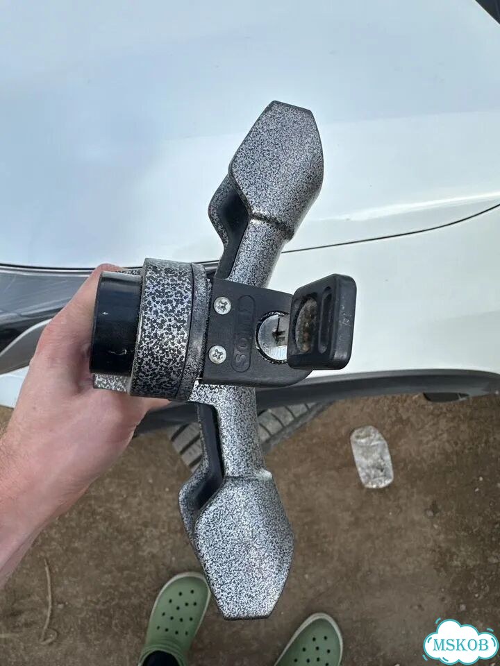 Противоугонное устройство на руль Solex фото 2