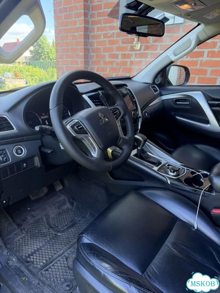 Mitsubishi Pajero Sport 2.4 AT, 2019, 282 160 км фото 10