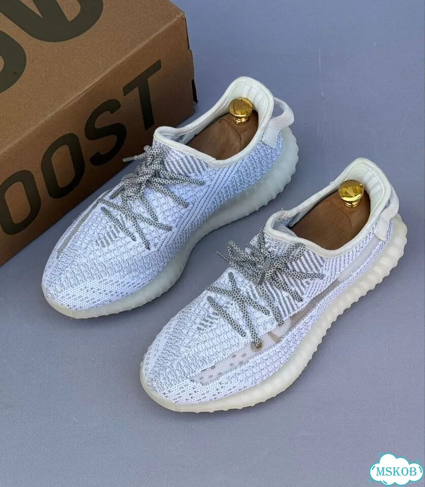 Кроссовки yeezy boost 350 фото 1