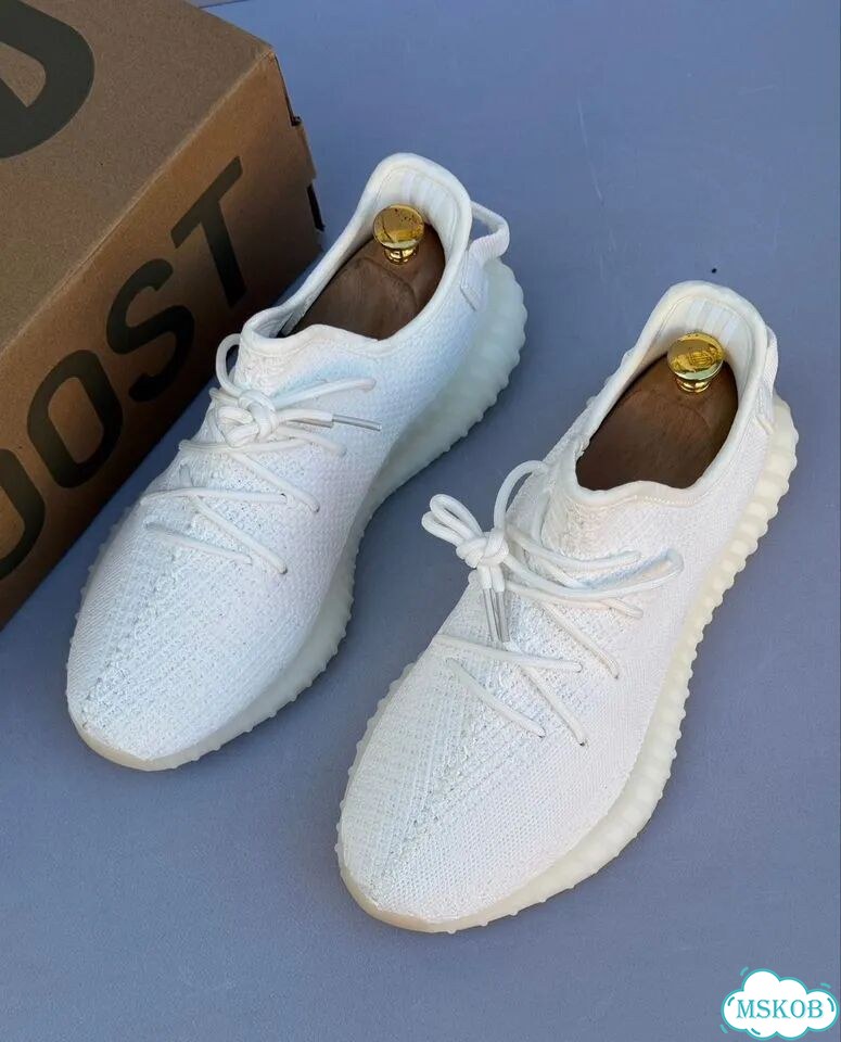 Кроссовки yeezy boost 350 фото 1