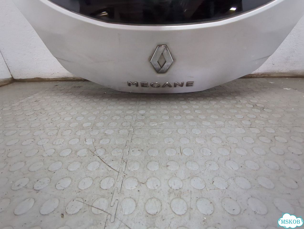 Крышка багажника Renault Megane 3 фото 10