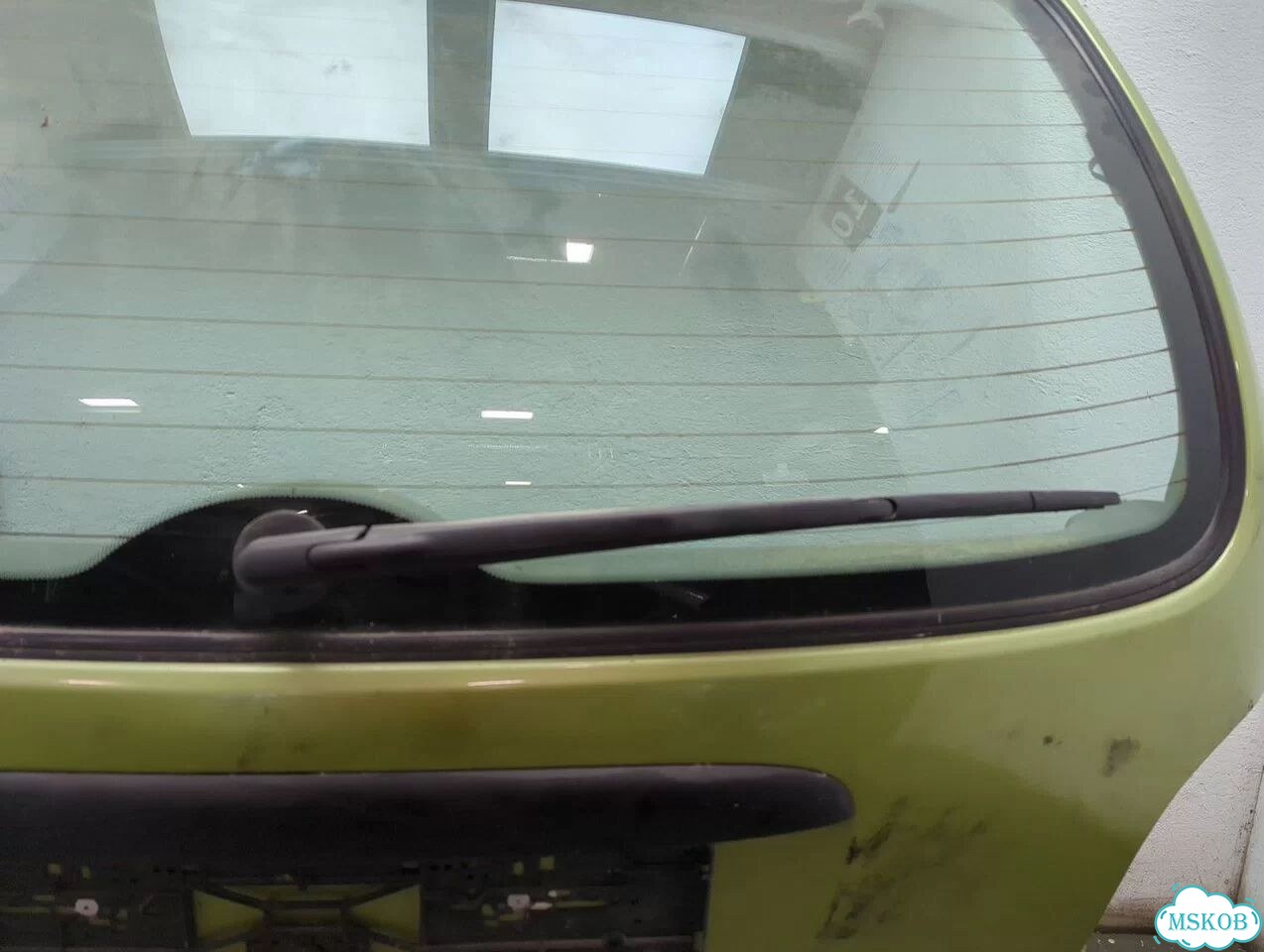 Крышка багажника Renault Scenic фото 5
