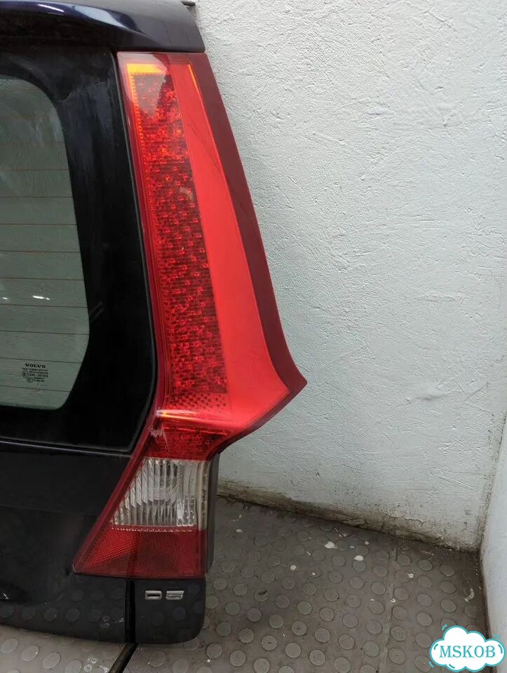 Крышка багажника Volvo V70 фото 6