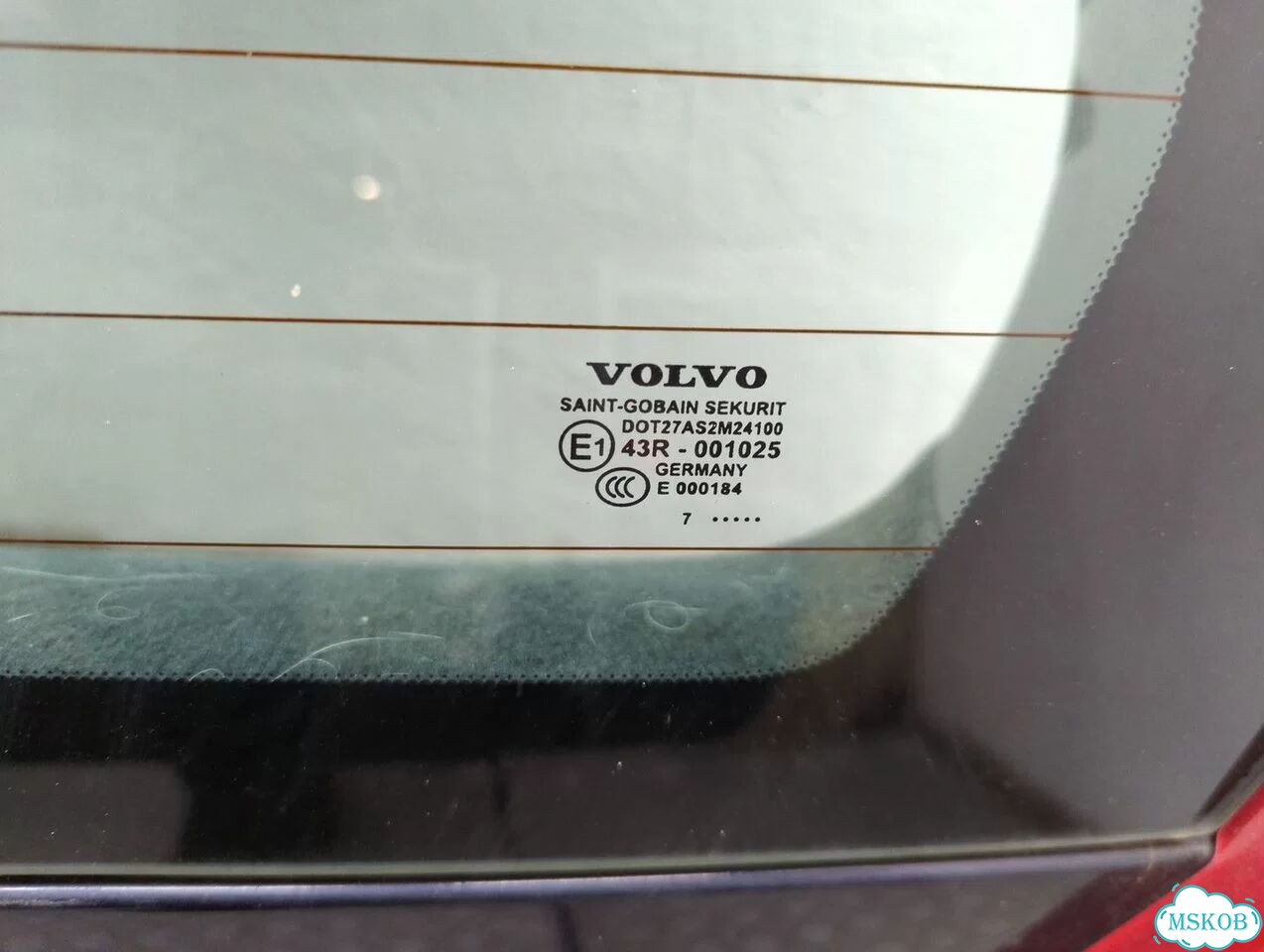 Крышка багажника Volvo V70 фото 8