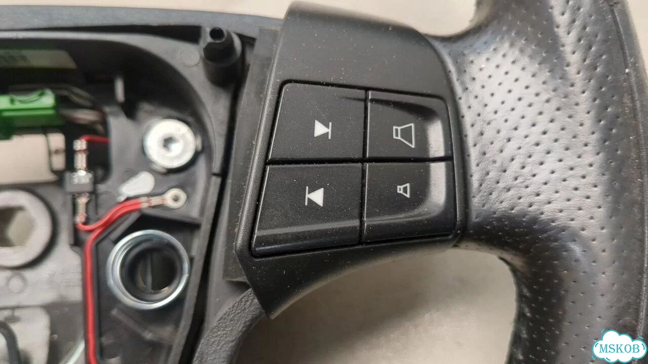 Руль Volvo S40 фото 4