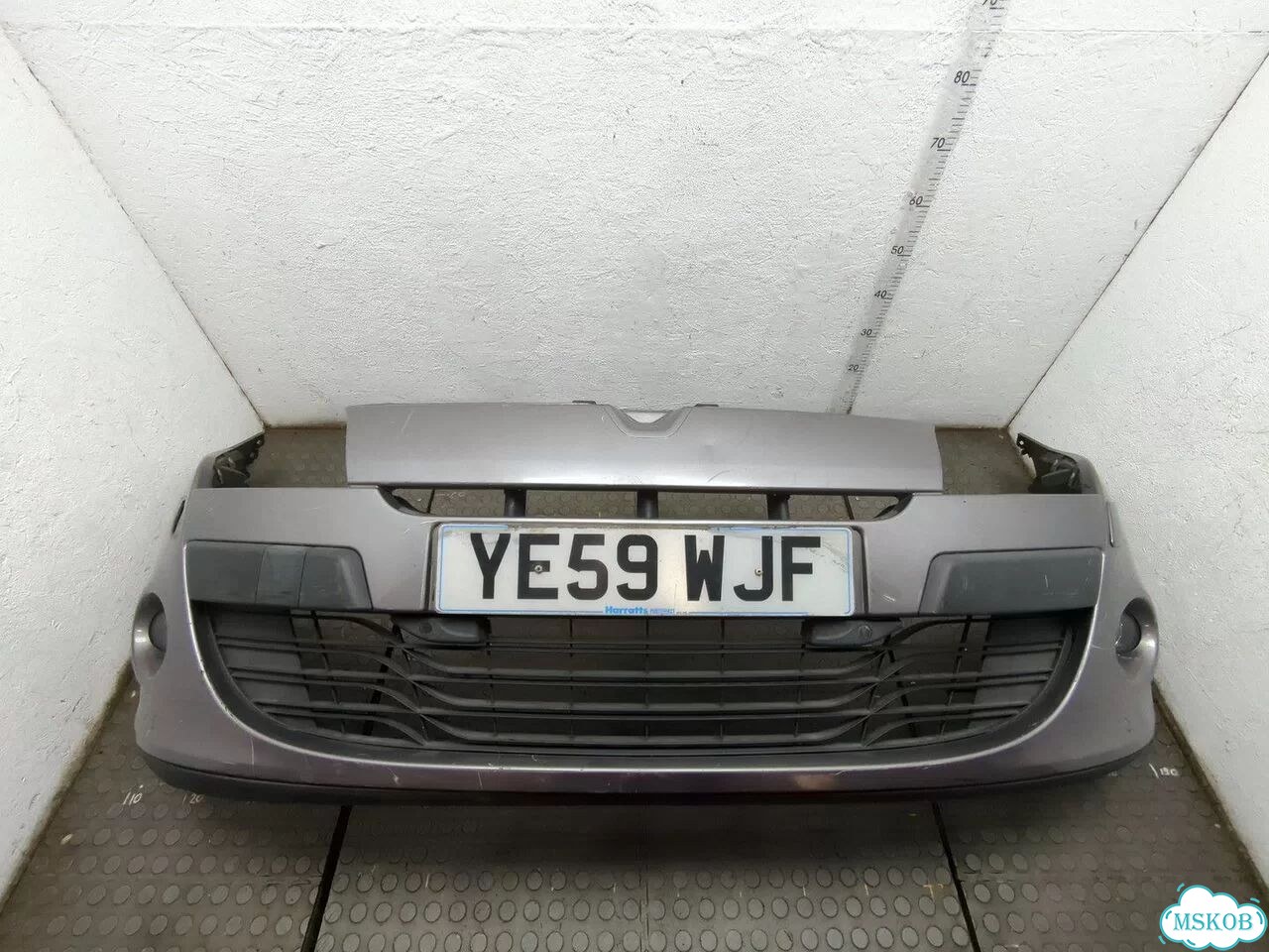 Бампер передний Renault Megane 3 фото 1