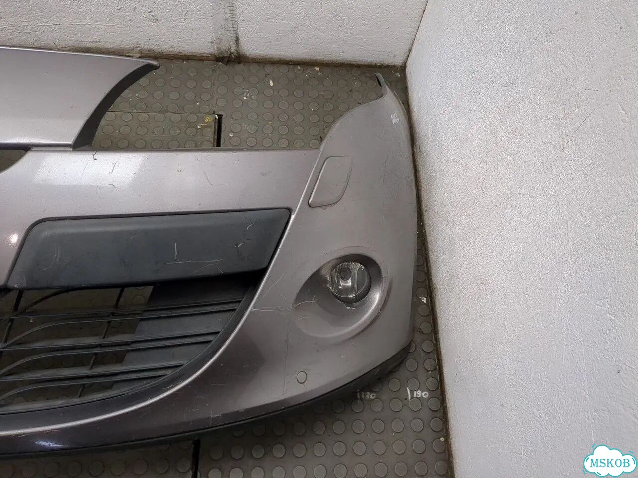 Бампер передний Renault Megane 3 фото 3
